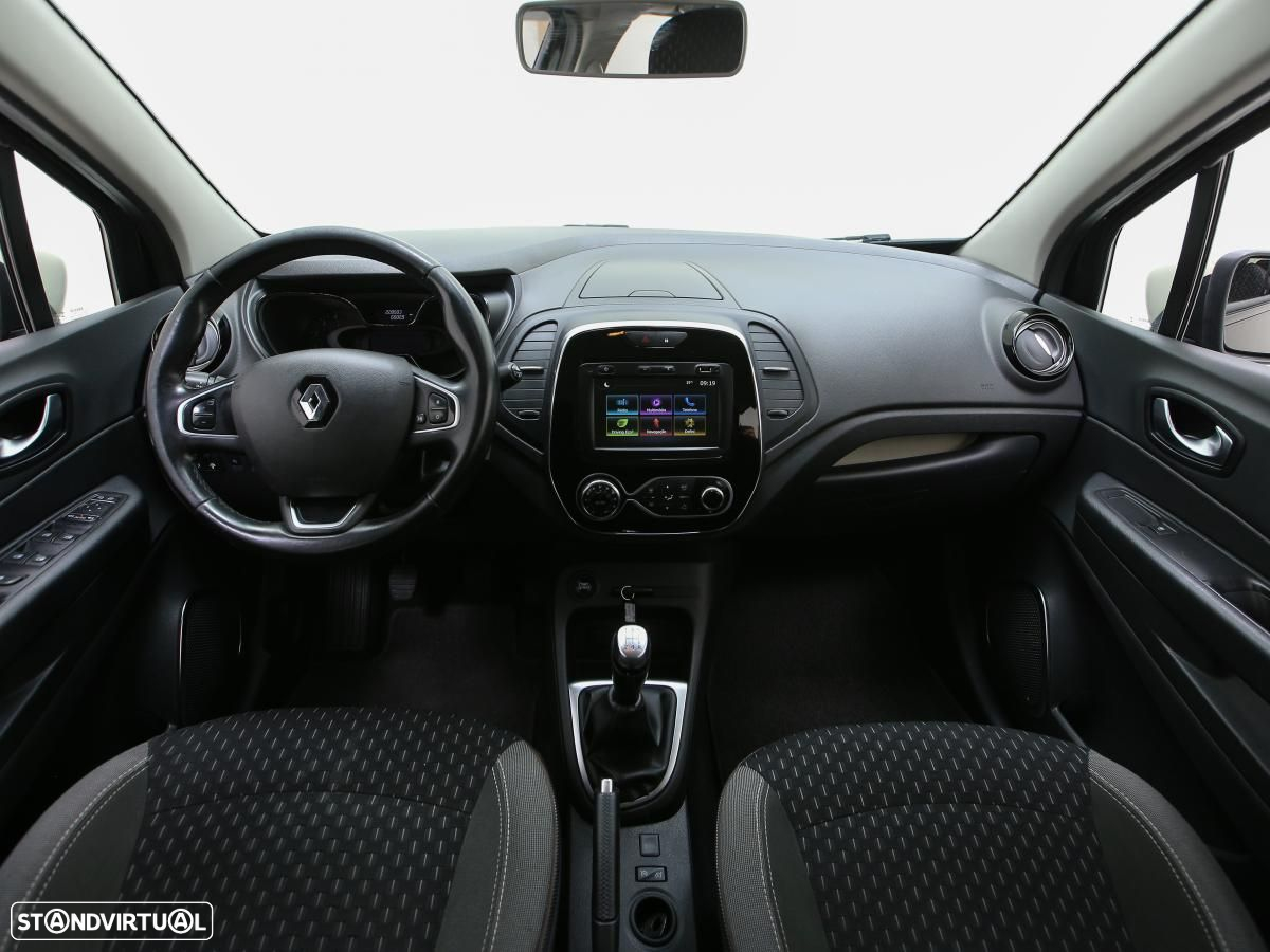 Renault Captur 1.5 dCi Exclusive - 6