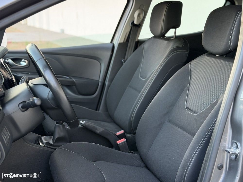 Renault Clio 1.5 dCi Dynamique S - 8