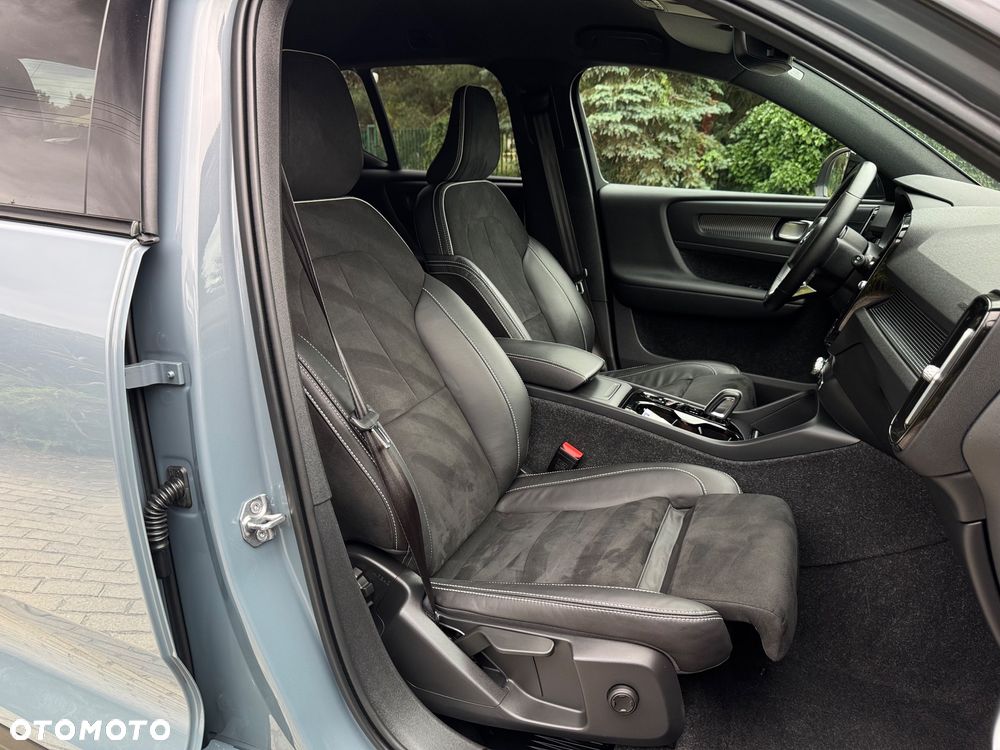 Volvo XC 40 B4 B Geartronic RDesign - 25
