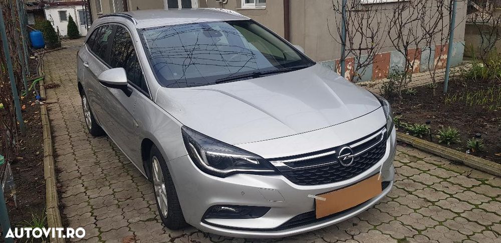 Opel Astra 1.6 D (CDTI) Start/Stop Sports Tourer Edition - 3