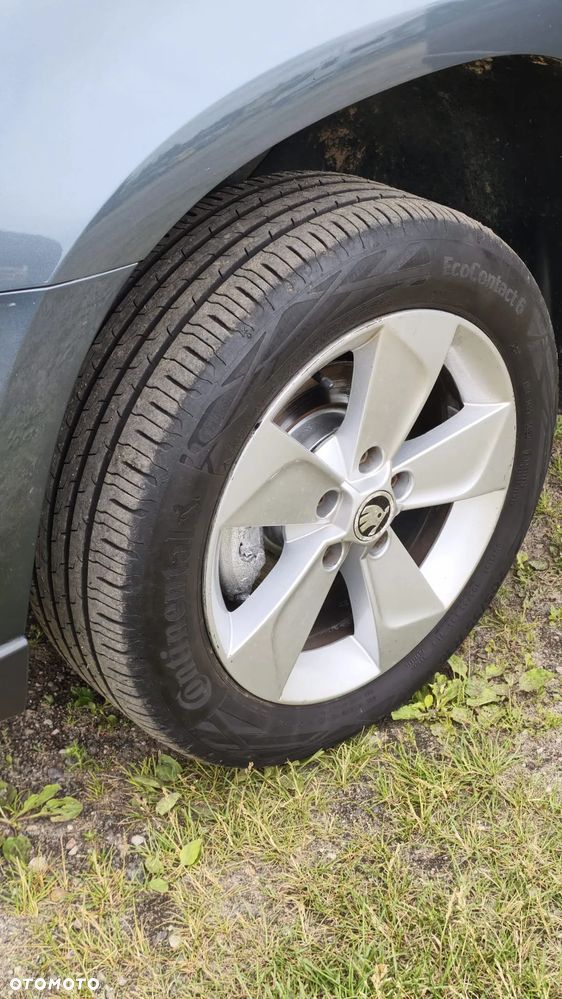 Skoda Yeti 1.6 TDI GreenLine - 14