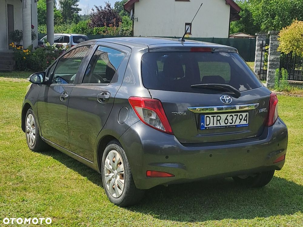 Toyota Yaris 1.0 Luna - 3