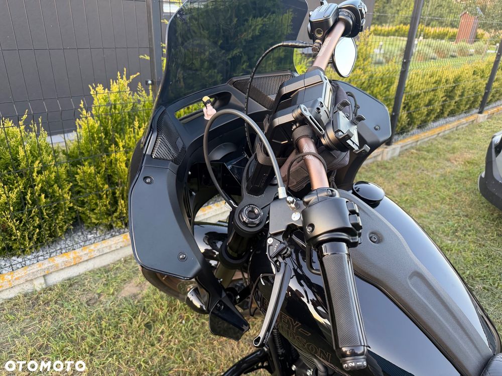 Harley-Davidson Softail Low Rider - 9