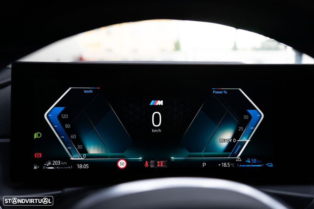 BMW 320 e Pack M Auto - 35