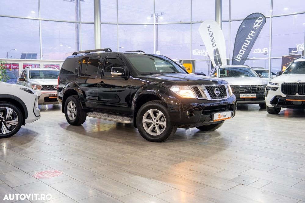 Nissan Pathfinder 2.5 dCi DPF All Mode 4X4 LE Aut. - 26