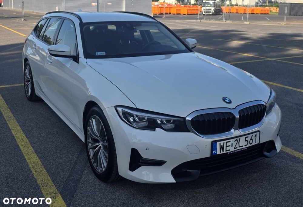 BMW Seria 3 318d - 1
