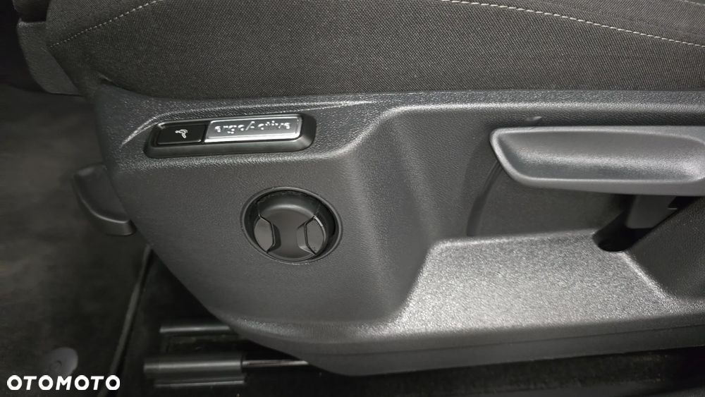 Volkswagen Tiguan 1.5 TSI EVO Elegance DSG - 13