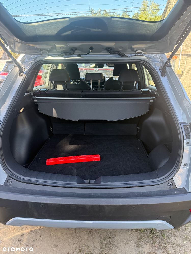 Toyota Corolla Cross - 10