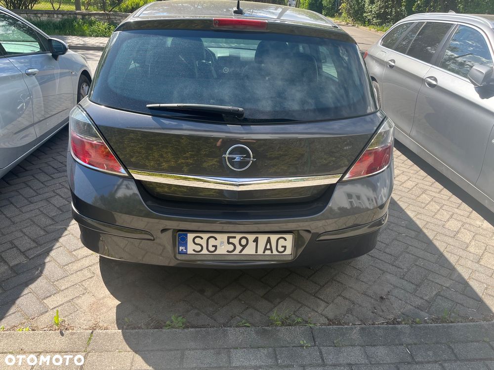 Opel Astra - 4
