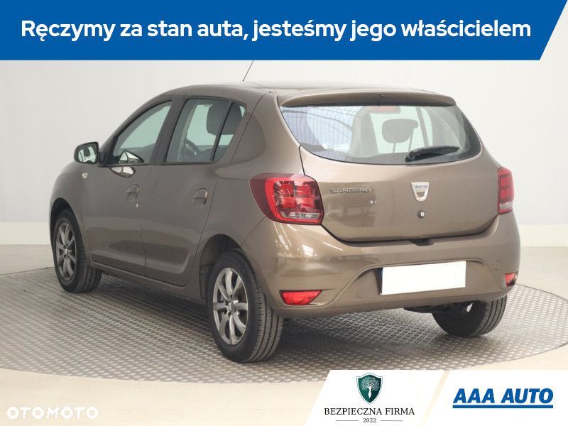 Dacia Sandero - 6
