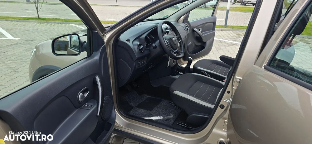 Dacia Sandero Stepway TCe 90 (S&S) Celebration - 5