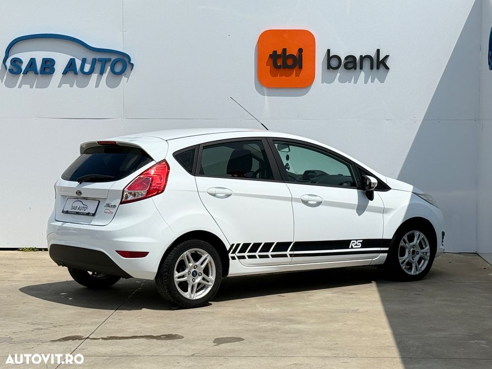 Ford Fiesta 1.5 TDCi SYNC Edition - 18
