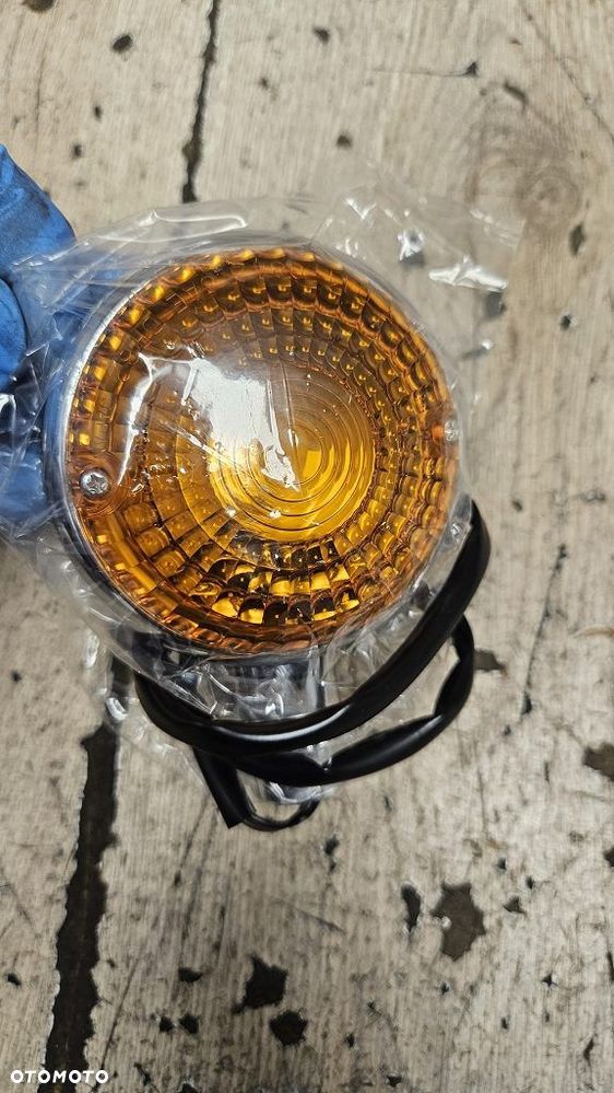 Kierunkowskaz Yamaha V-Max 1200 VMX12  1AA-83330-K9 - 7