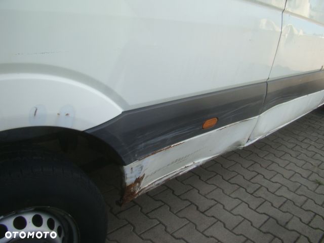 Volkswagen CRAFTER 2.5TDI MAXI L4 H2 100%PRZEBIEG-POTWIERDZONY - 11