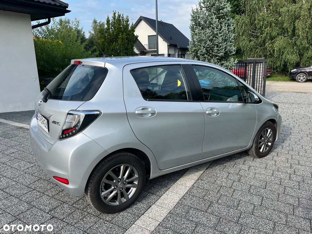 Toyota Yaris 1.33 Dynamic - 5
