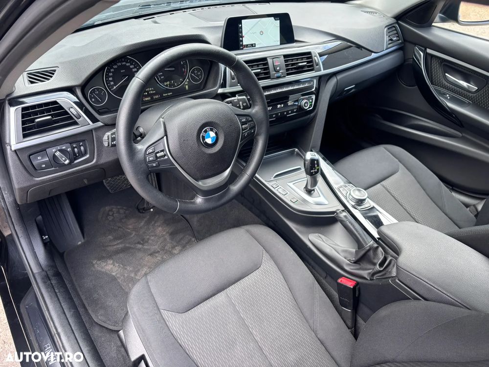 BMW Seria 3 320i xDrive Aut. Advantage - 18