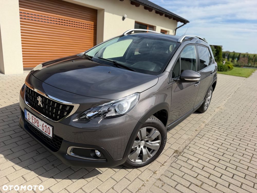 Peugeot 2008 BlueHDi 100 STOP & START Signature - 15