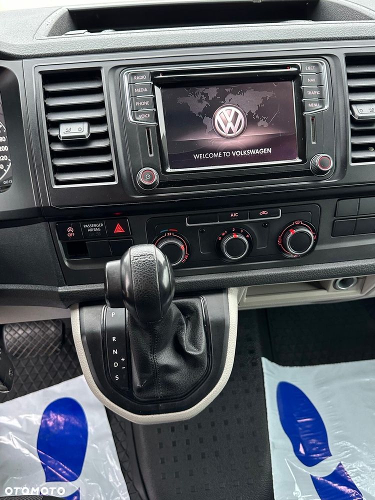 Volkswagen Transporter - 27