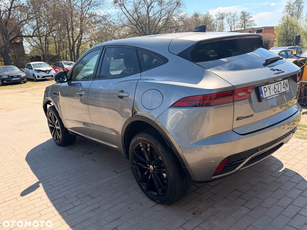Jaguar E-Pace 1.5 P300e PHEV AWD R-Dynamic SE - 12