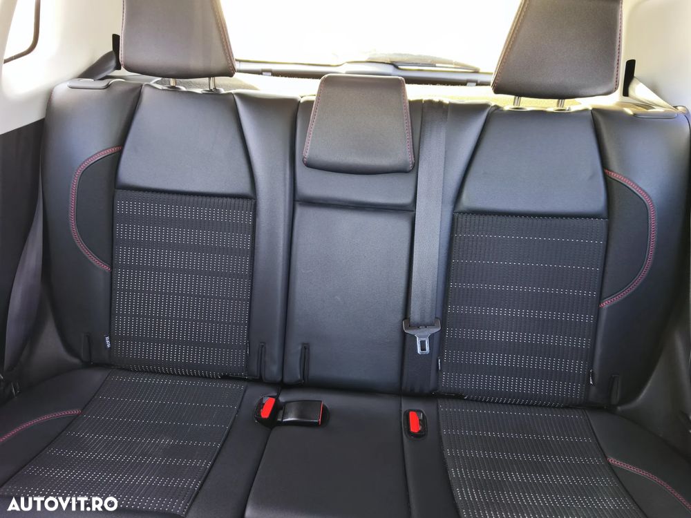 Peugeot 2008 PureTech 110 Stop&Start GT-Line Edition - 38