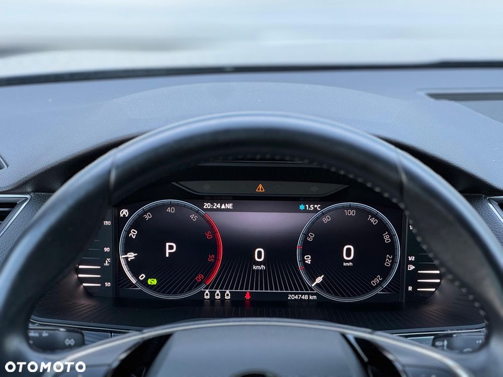 Skoda Superb 2.0 TDI SCR Ambition DSG - 11