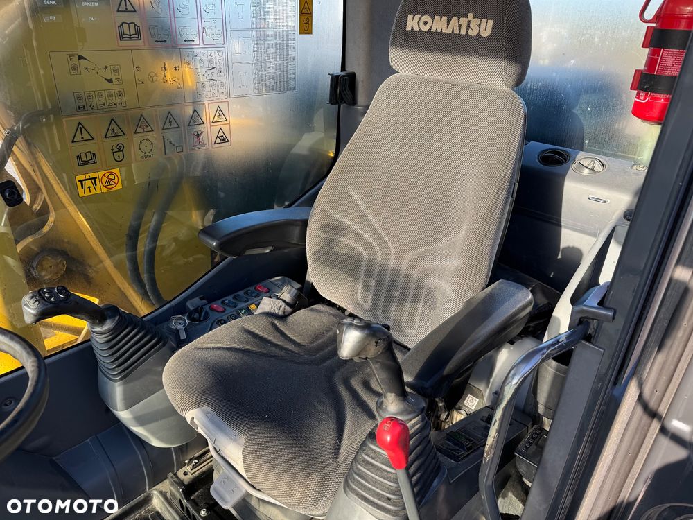 Komatsu PW148-8 - 5