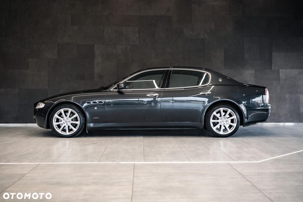 Maserati Quattroporte - 7