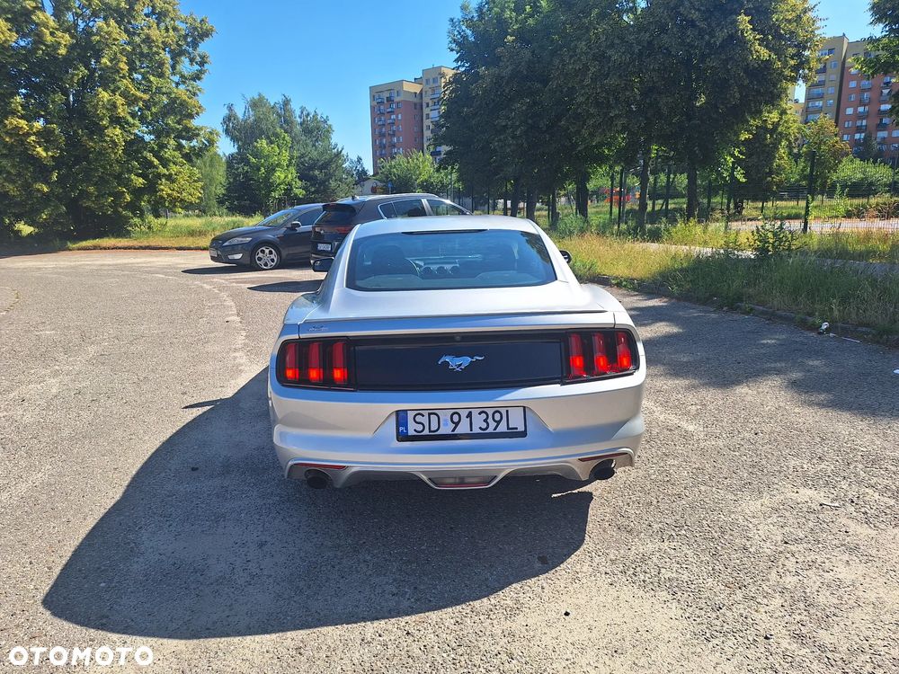 Ford Mustang 2.3 EcoBoost - 6
