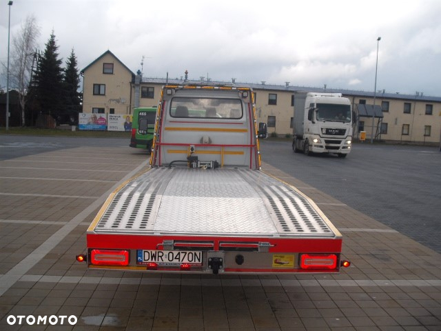 Mercedes-Benz Sprinter 907 - 4