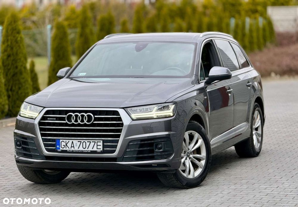 Audi Q7 - 3