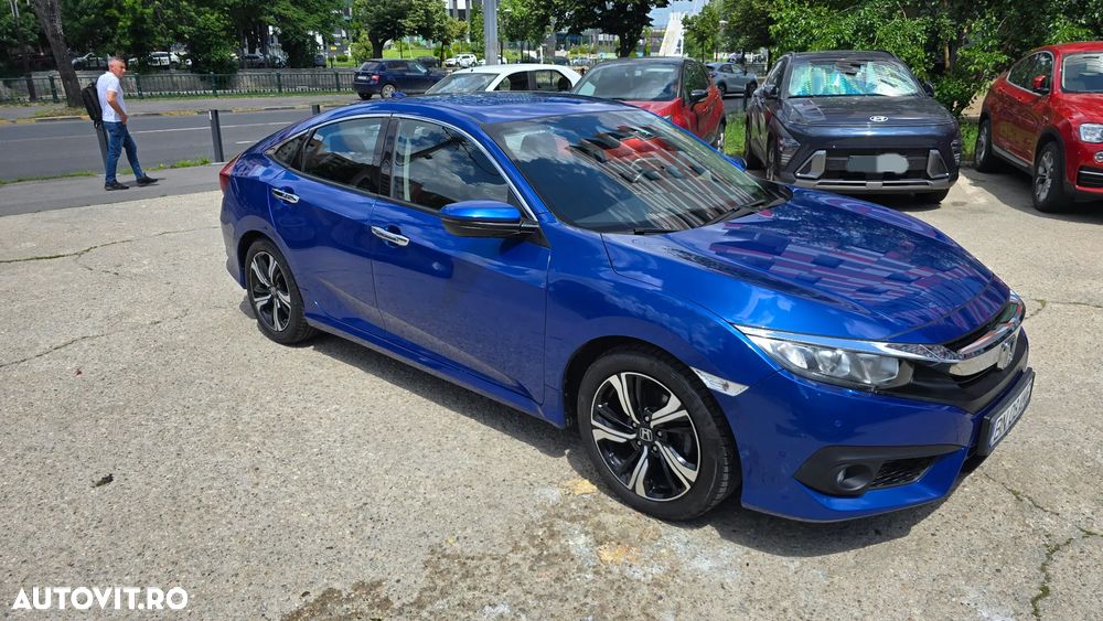 Honda Civic 1.5 VTEC Turbo Elegance Navi - 3