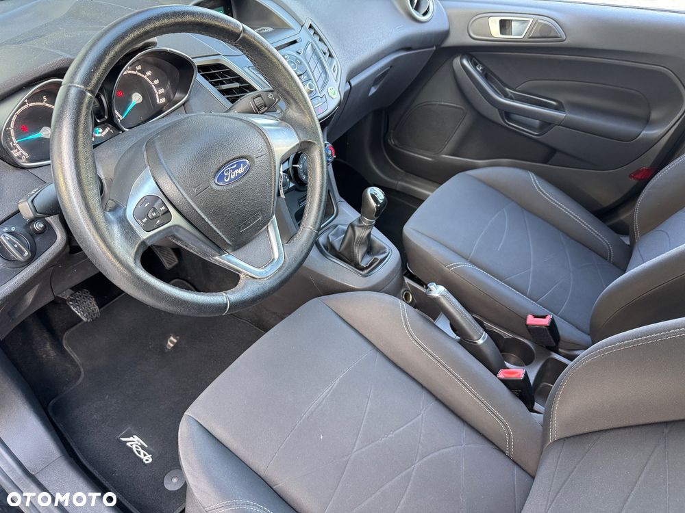 Ford Fiesta 1.25 Trend EU5 - 12