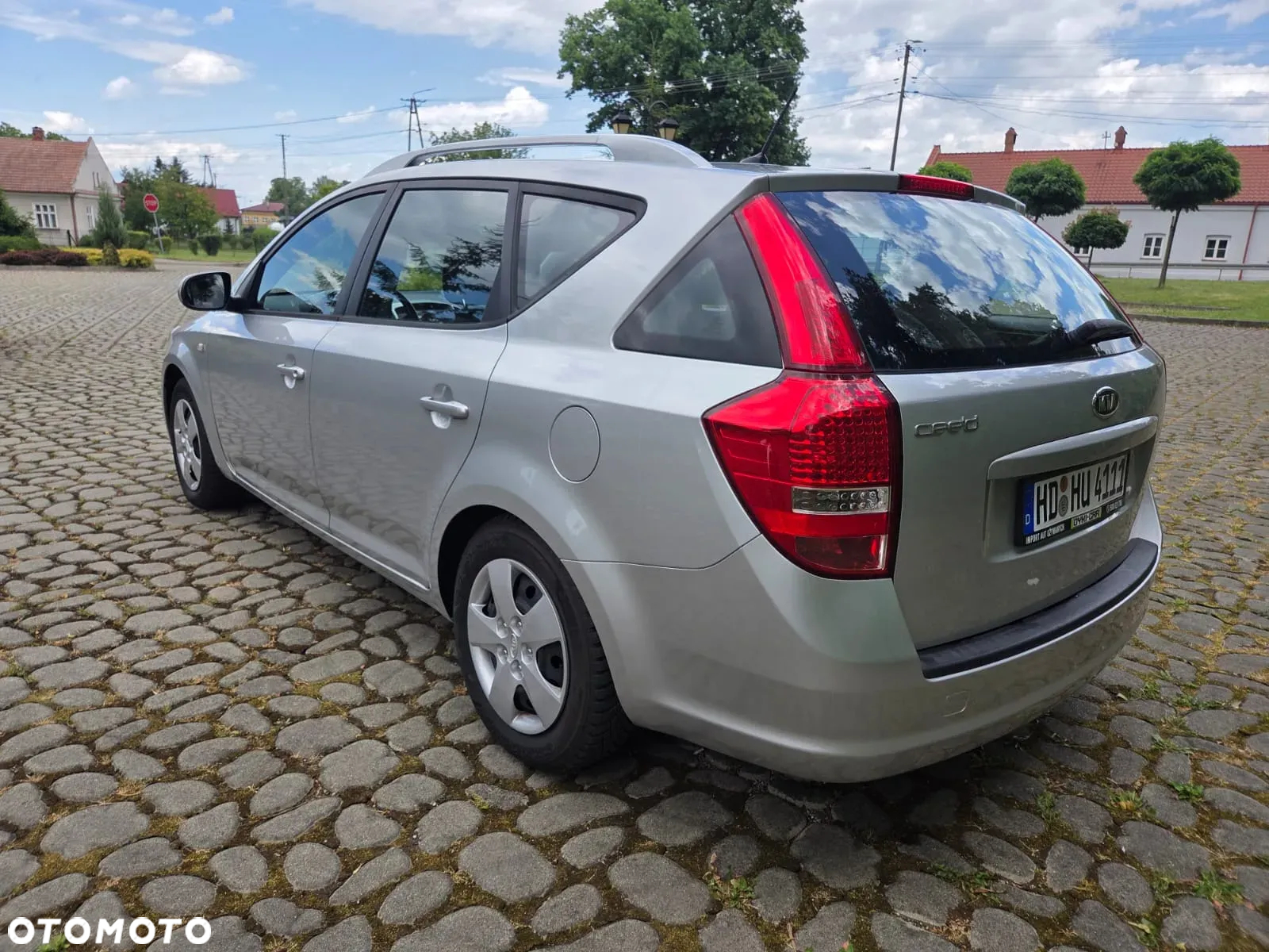 Kia Ceed 1.4 CVVT SW Spirit - 4