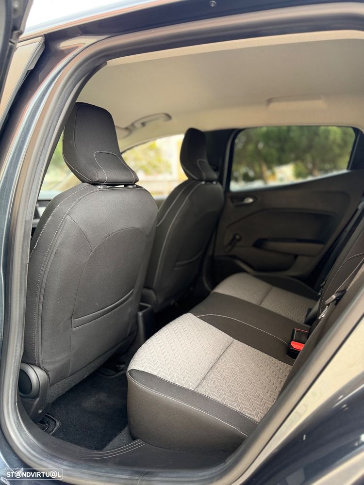 Renault Clio 1.5 Blue dCi Limited - 15