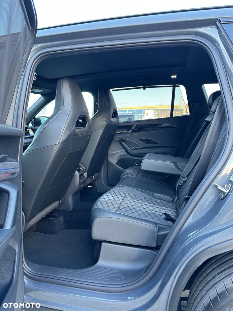 Volkswagen Tayron 2.0 TSI R-Line Plus DSG - 17