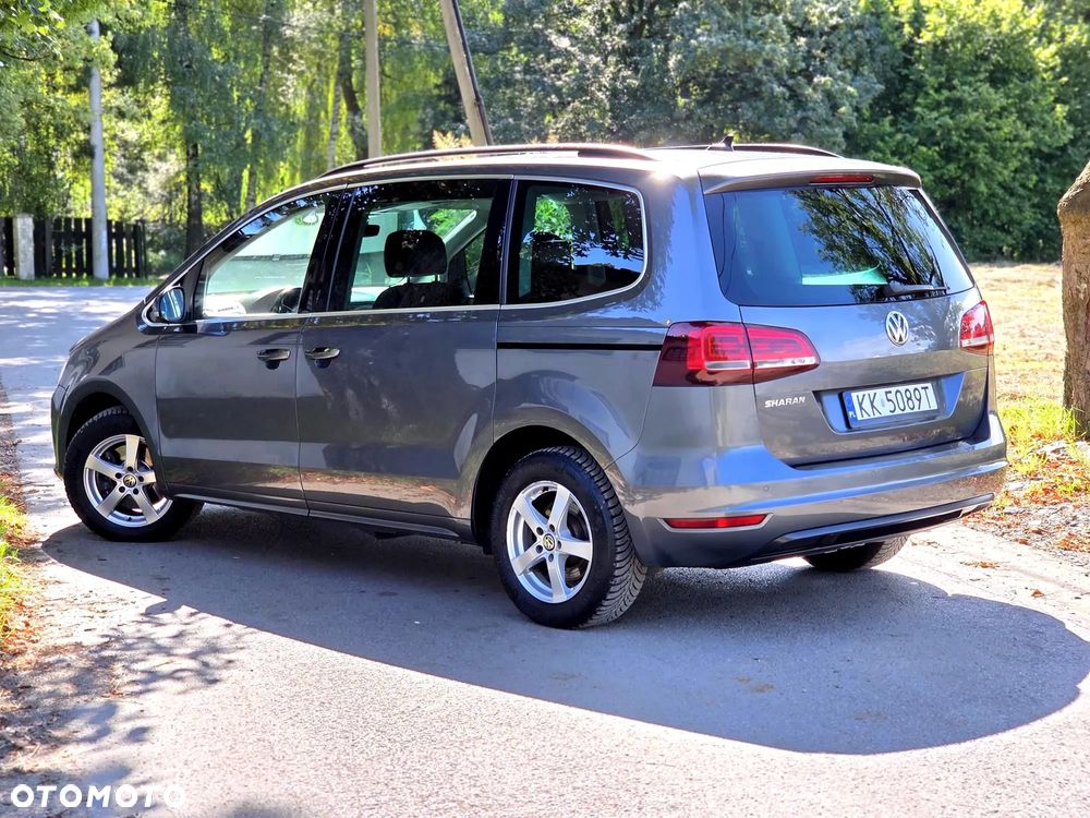 Volkswagen Sharan - 14