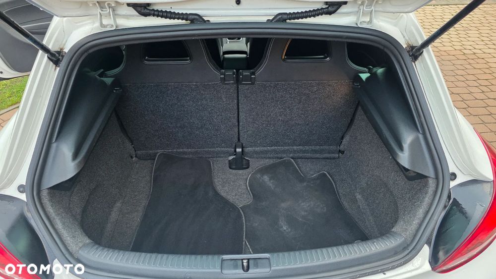 Volkswagen Scirocco 1.4 TSI Match - 27