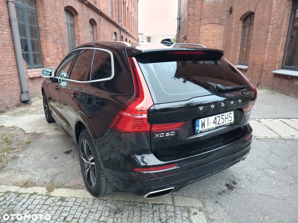 Volvo XC 60 D3 Drive-E R-Design Momentum - 22
