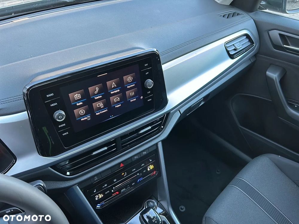 Volkswagen T-Roc - 14