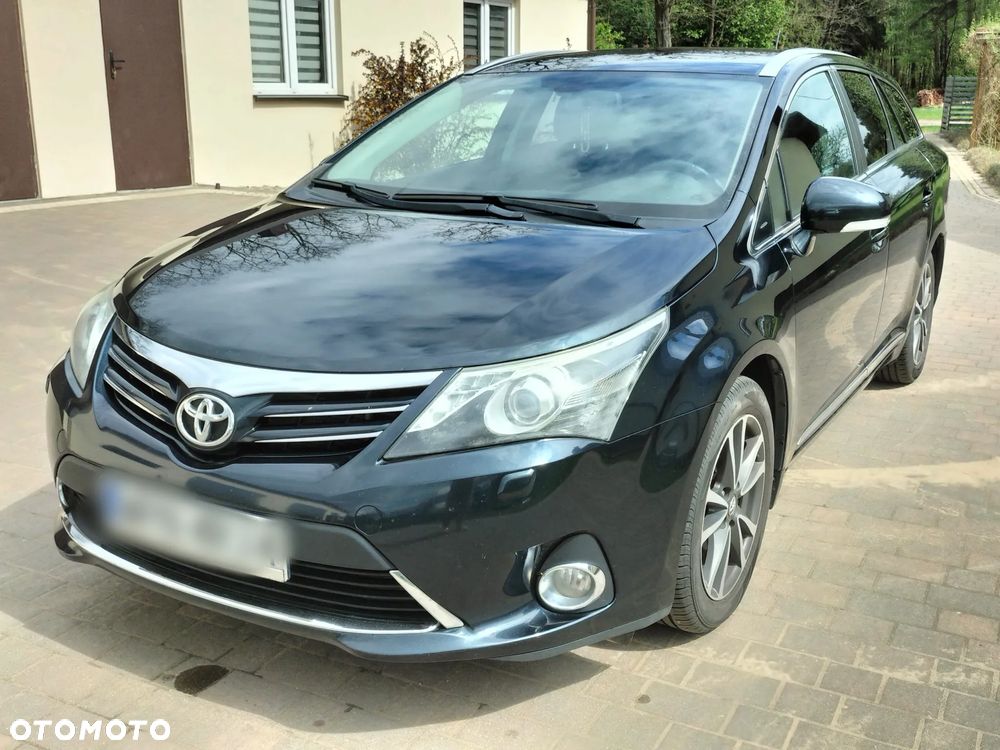 Toyota Avensis - 1