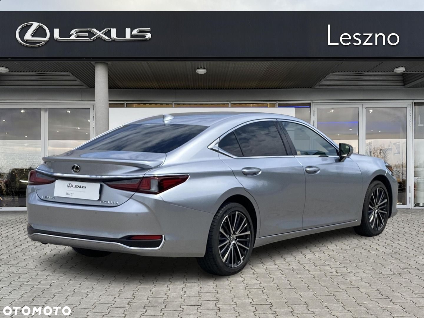 Lexus ES - 2