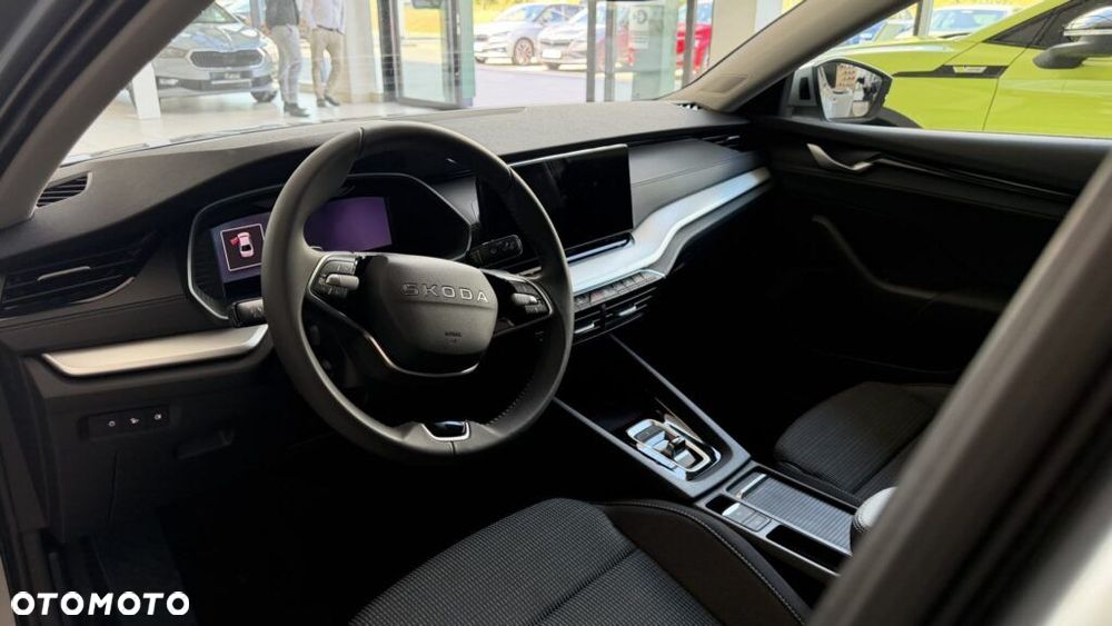 Skoda Octavia 2.0 TDI Edition 130 Selection DSG - 18