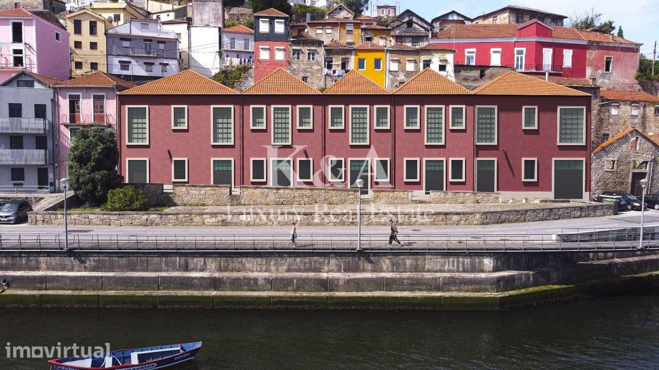 Loja em primeira linha de rio em Gaia - Grande imagem: 2/3