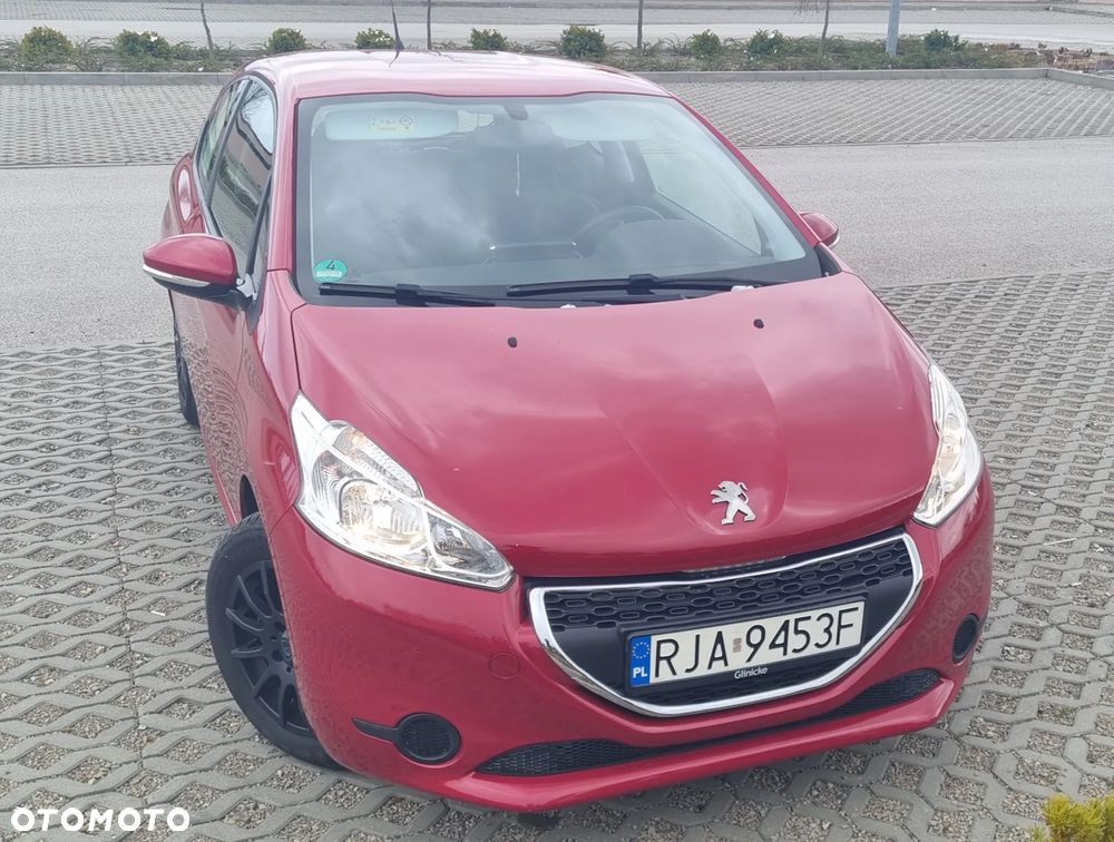 Peugeot 208 82 PureTech Style - 1