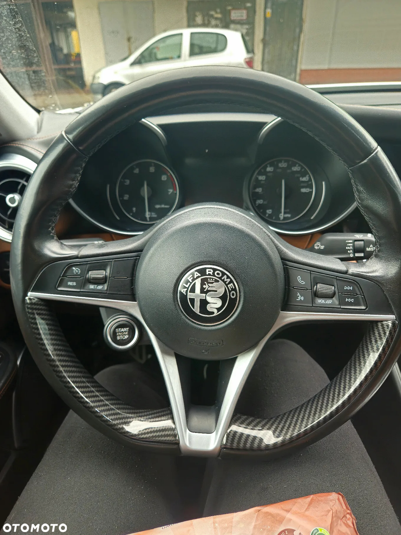 Alfa Romeo Giulia 2.0 Turbo Veloce TI Q4 - 11