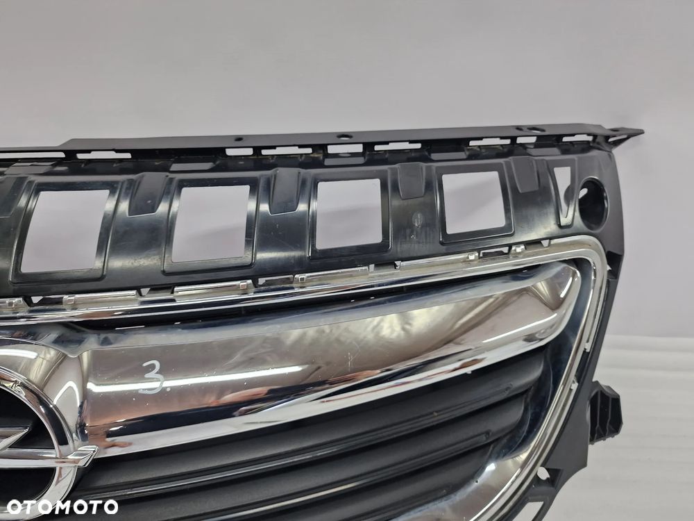 OPEL INSIGNIA A LIFT 13- ATRAPA / GRILL PRZEDNI PRZÓD , NR 13475242 , NR AUKCJI GR3 - 4