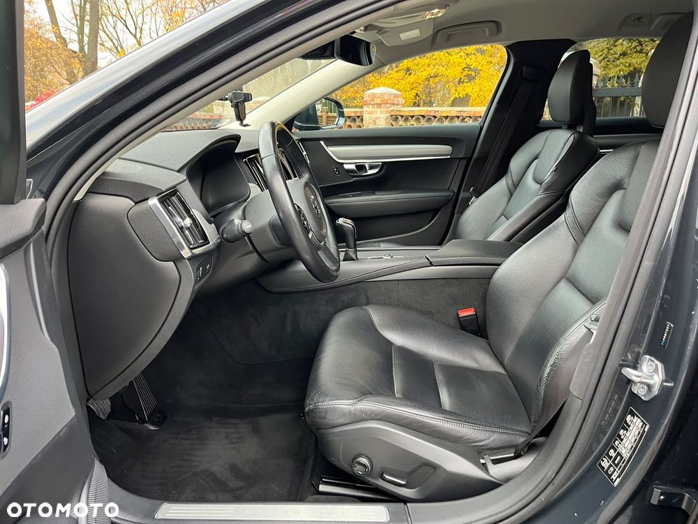 Volvo V90 - 22