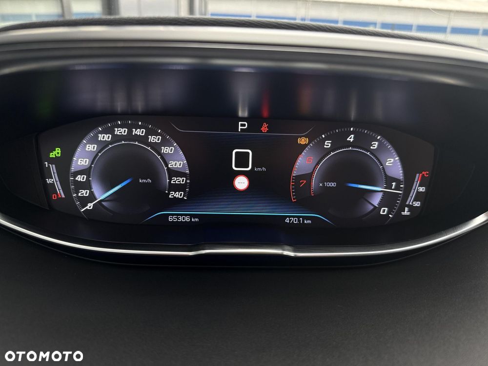 Peugeot 5008 1.6 PureTech Allure S&S EAT8 - 24