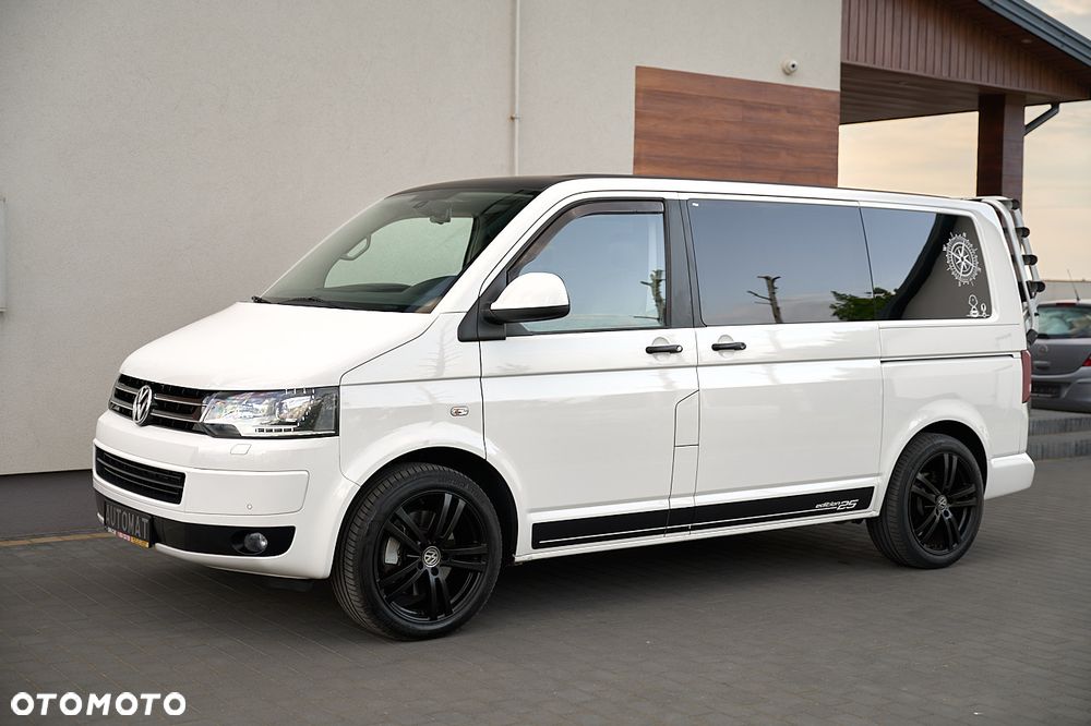 Volkswagen Multivan - 15