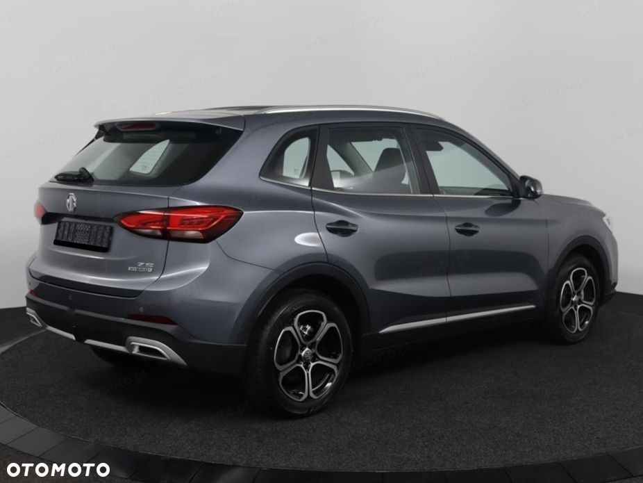 MG ZS 1.5 HEV+ Excite - 6